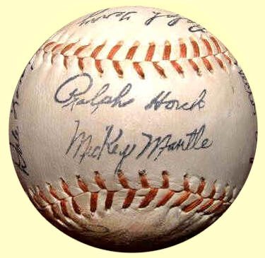 1962 Yankees SouvenirAutograph Baseball 