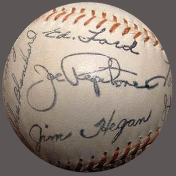 1962 Yankees Souvenir Autograph Baseball