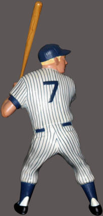 SCD - Hartland Collectibles Classic 18 Mickey Mantle Statue