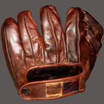 Rawlings Bill Doak H Model Baseball Glove Back