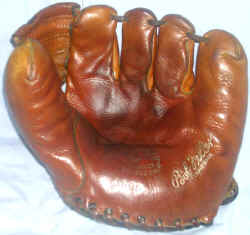 Bob Feller JC Higgins model 1665 Baseball Glove