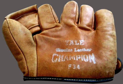 Yale Baseball Glove