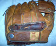 1950s Mickey Mantle Hutch Baseball Glove