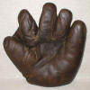 1910 Spalding Fielder's Glove