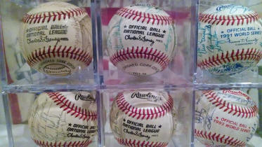 Autographed baseball display 