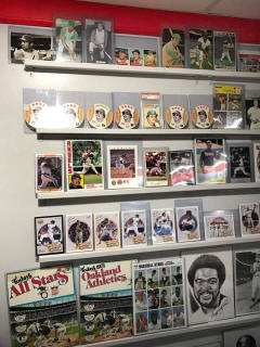 Reggie Jackson Memorabilia Baseball collectibles roon