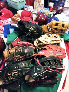 Philadelphia Phillies game used baseball glove collection