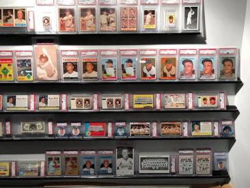 Roger Maris baseball card display