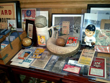 Baseball Memorabilia & Collectibles room