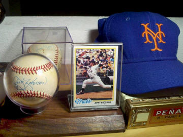 Autographed baseball mets collectibles display